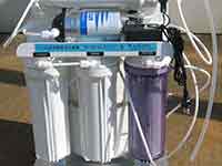 「TN式逆浸透膜浄水装置」　
型式：TN-200-Q3-R/O-P-T 